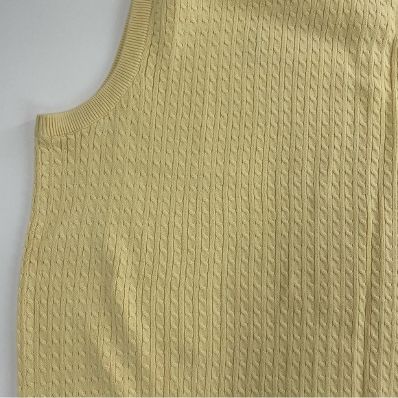 Yellow V-Neck Cotton Cable‎ Knit 1990’s Style Golf Vest - Picture 8 of 8